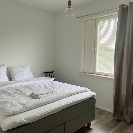 Soda - Comfy And Two Bedroom Flat - 24h Check In Διαμέρισμα